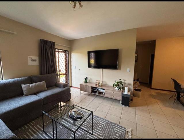2 BEDROOM PROPERTY TO RENT IN ELDO LAKES ESTATE